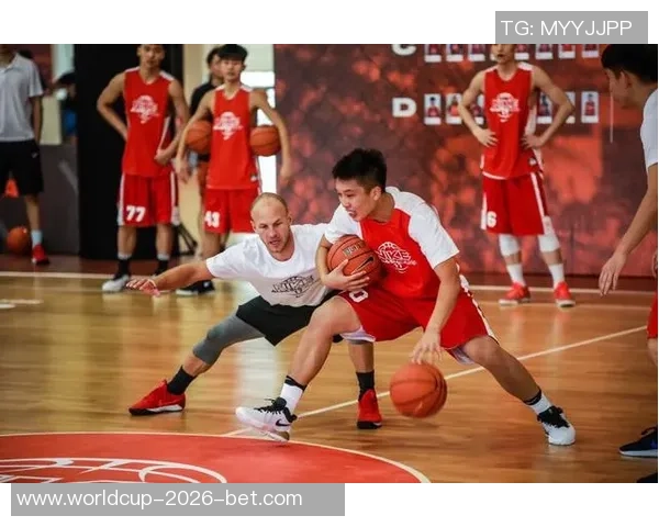 激情与梦想交织的足球动画广告展现耐克品牌魅力与运动精神