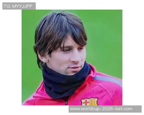 神级前锋足球的崛起与传奇球员的精彩瞬间解析